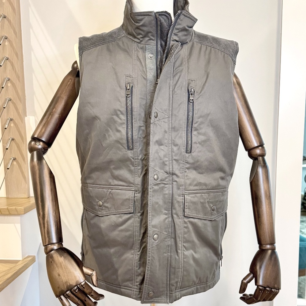 Kuhl Arktik Down Vest Jacket Men’s Large, Carbon Gray Full Zip